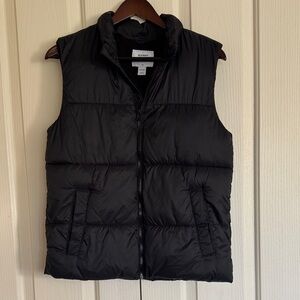 Old Navy Jet Black Quilted Vest